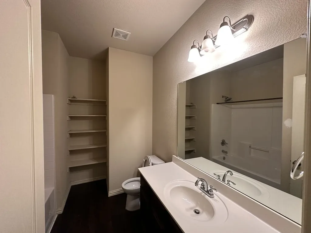 7420 Rose Crest Boulevard Forest Hill TX 76140