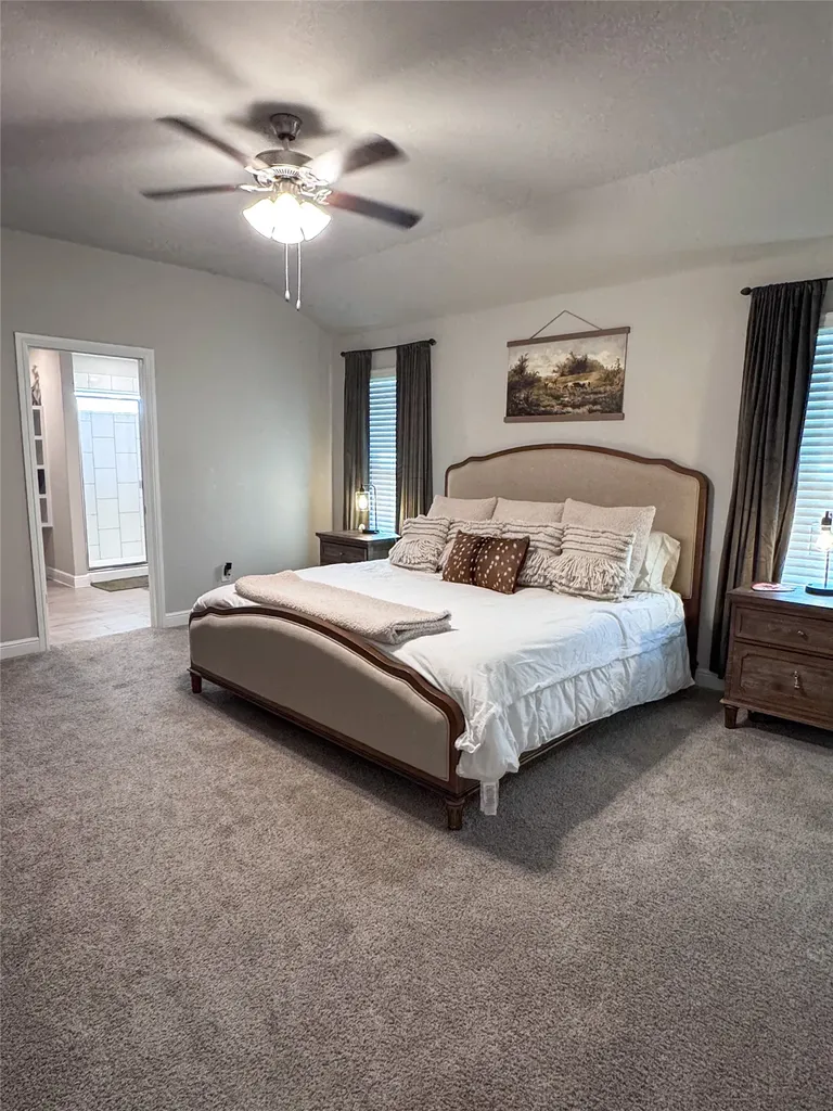 1908 Cookes Lane Cleburne TX 76033