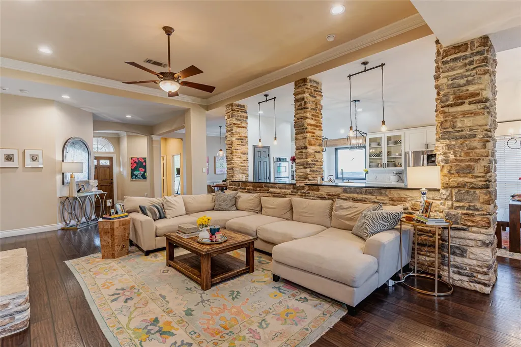 3017 Creek Haven Drive Highland Village TX 75077