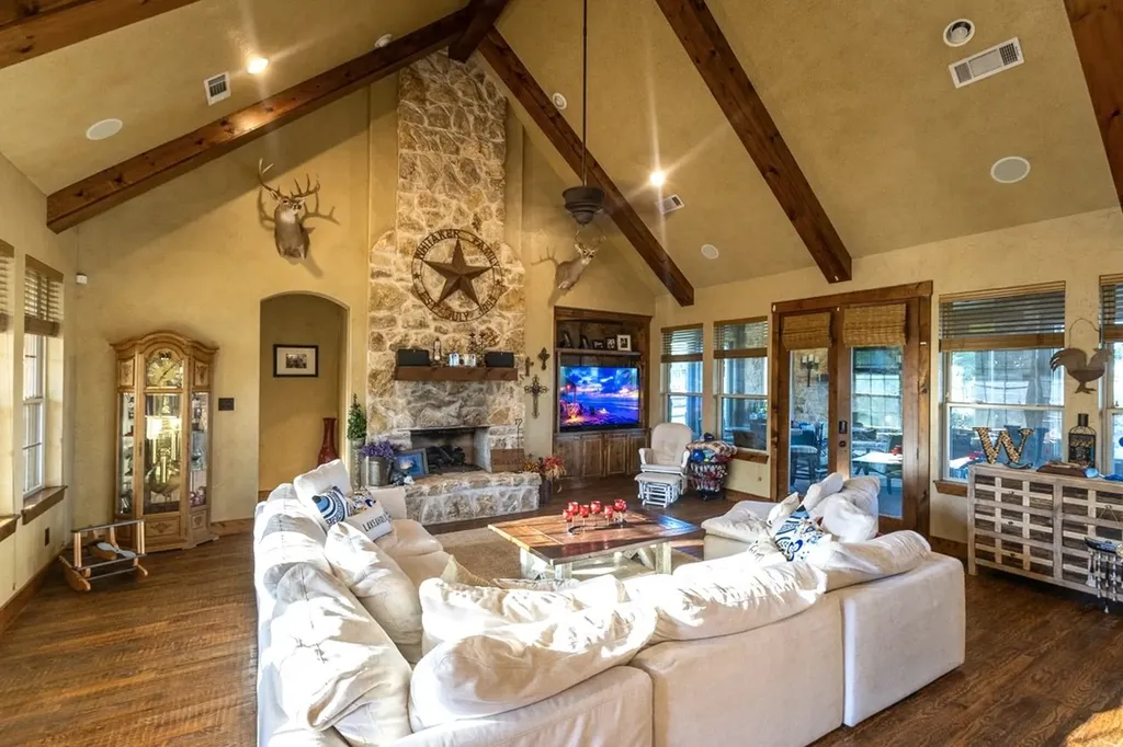 3179 Canyon Wren Loop Possum Kingdom Lake TX 76449