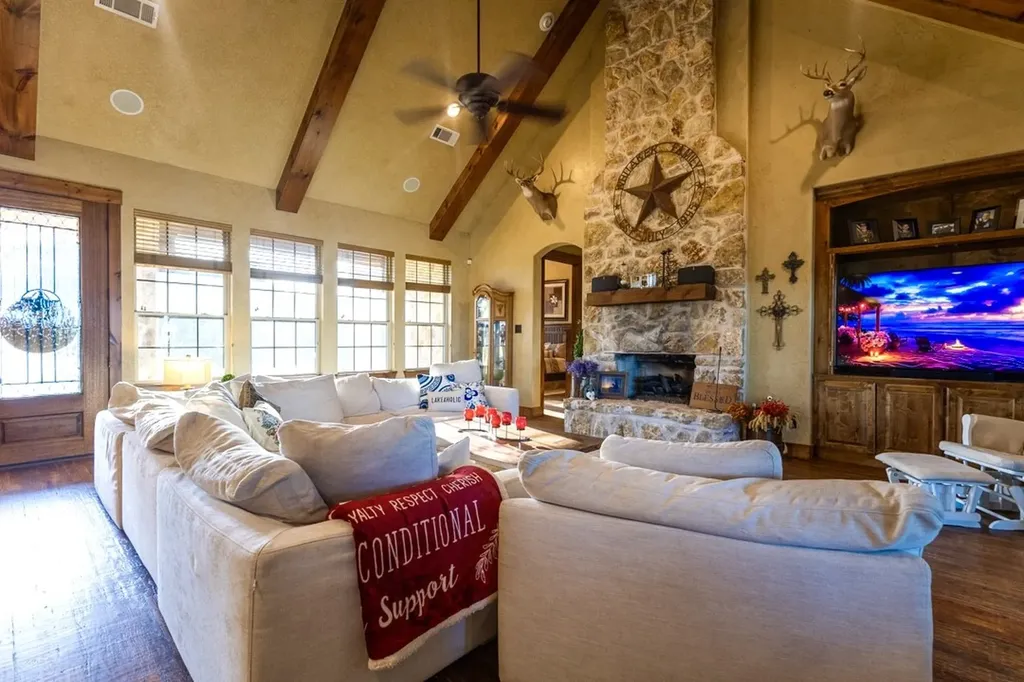 3179 Canyon Wren Loop Possum Kingdom Lake TX 76449