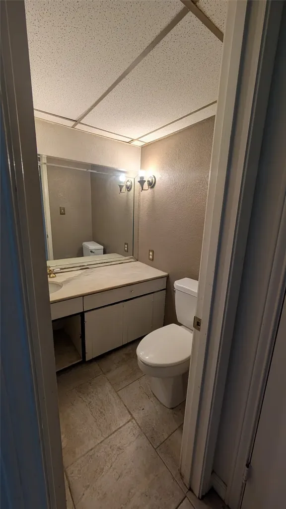 556 E Avenue J Grand Prairie TX 75050