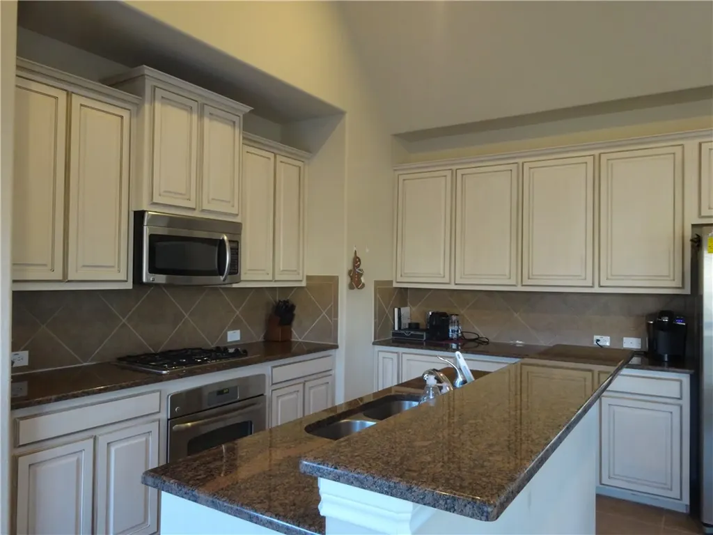 9400 Deerhurst Place Mckinney TX 75072
