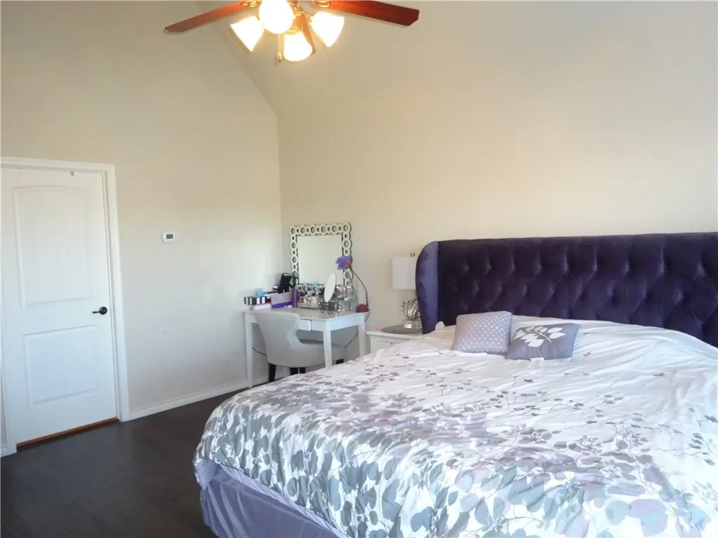 9400 Deerhurst Place Mckinney TX 75072