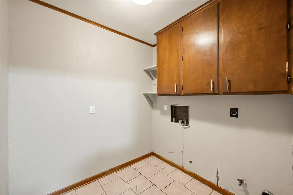 701 Kelly Street Fairfield TX 75840