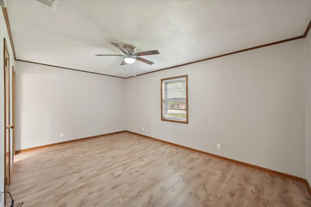 701 Kelly Street Fairfield TX 75840
