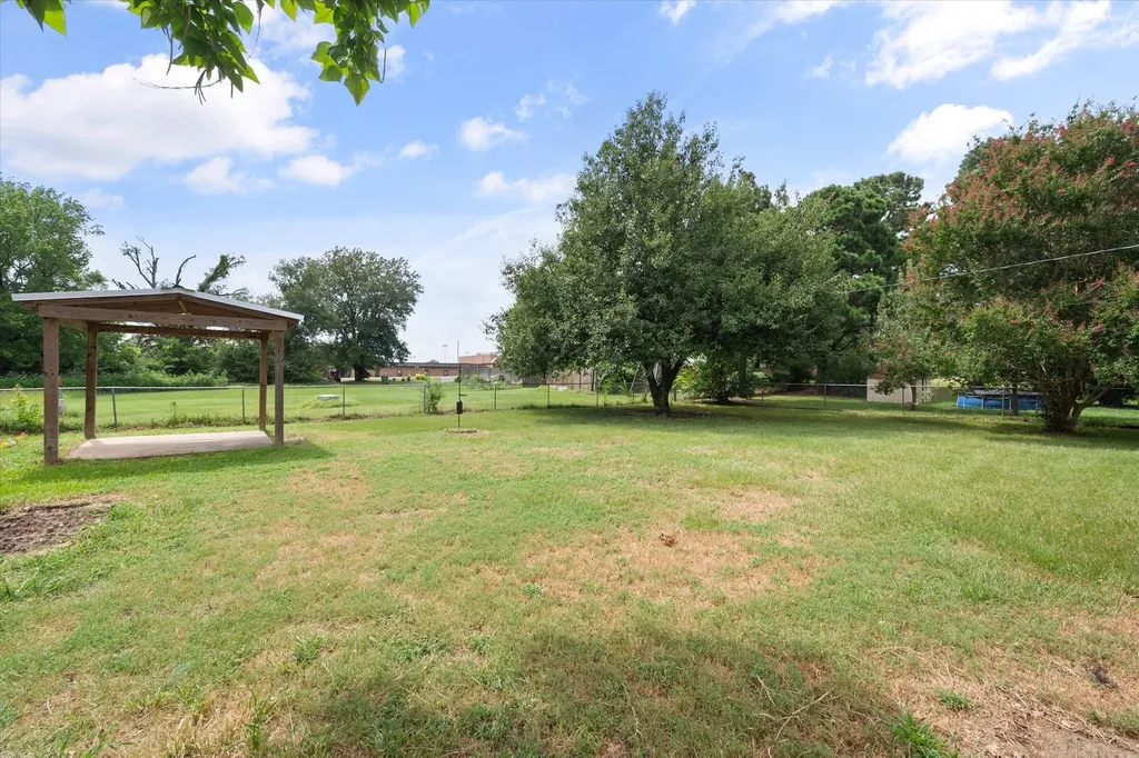 701 Kelly Street Fairfield TX 75840