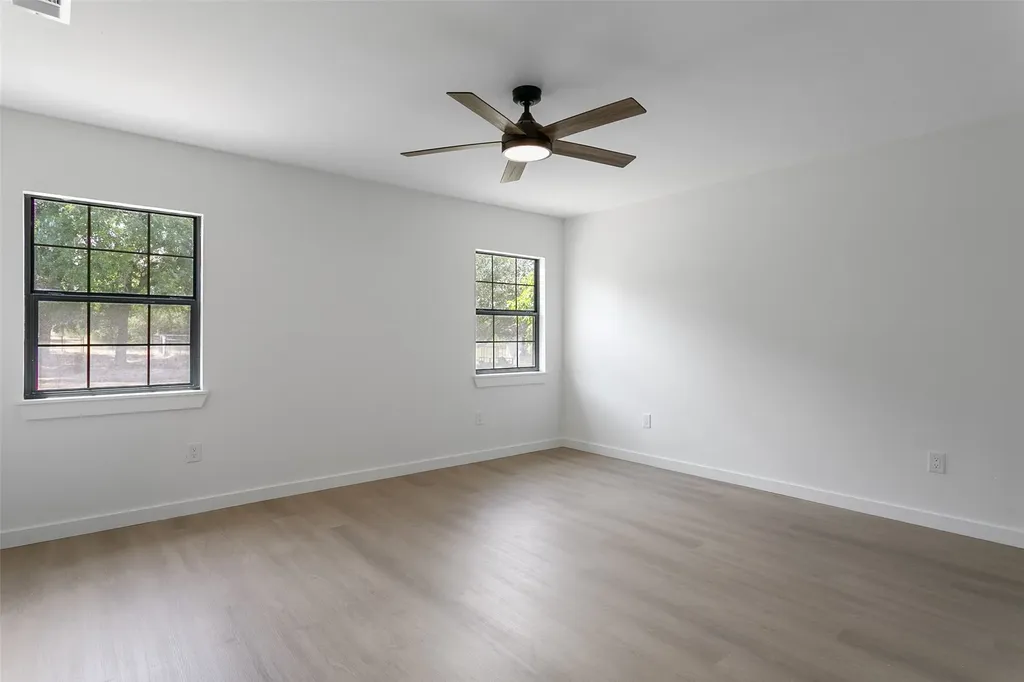 1346 S Reno Road Reno TX 76082