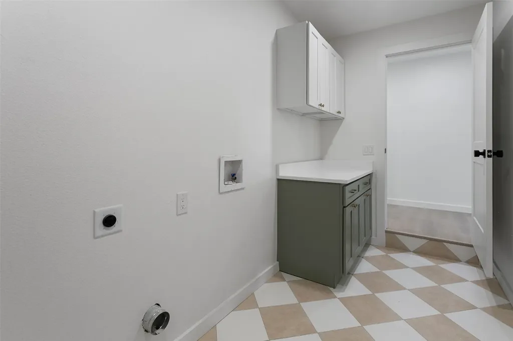 1346 S Reno Road Reno TX 76082