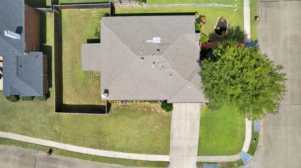 8210 Sailors Street Rowlett TX 75089