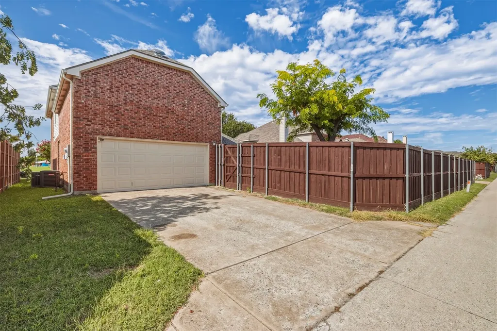 1706 Clear Springs Drive Allen TX 75002