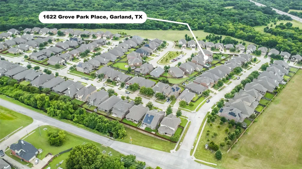 1622 Grove Park Place Garland TX 75040