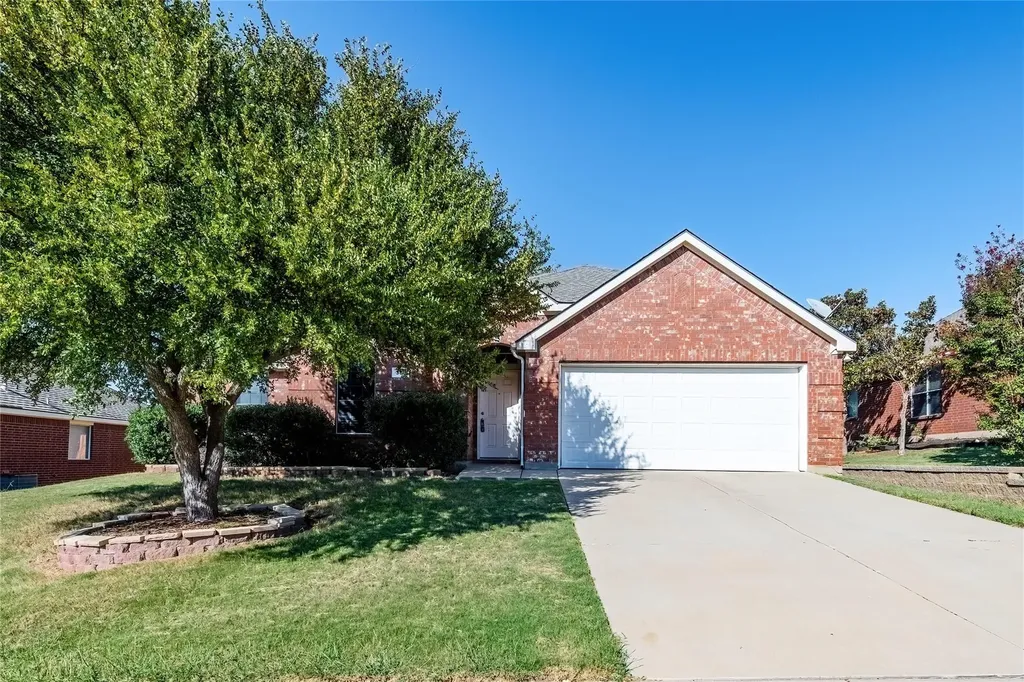 306 Tarpan Trail Celina TX 75009