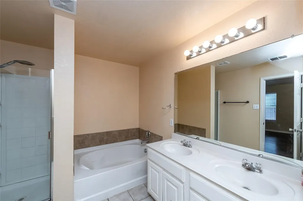 306 Tarpan Trail Celina TX 75009