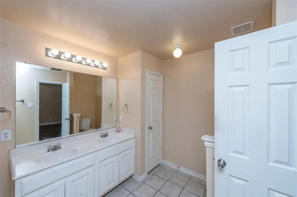 306 Tarpan Trail Celina TX 75009