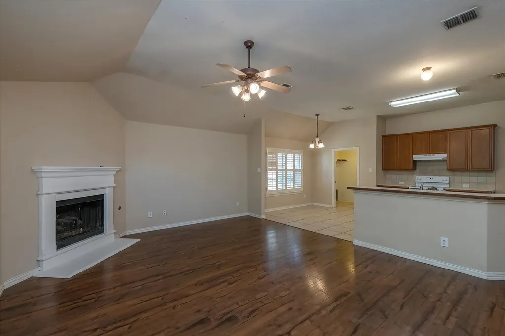 306 Tarpan Trail Celina TX 75009