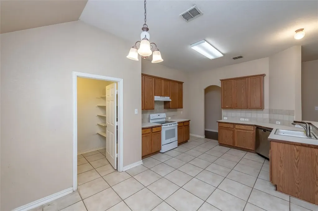 306 Tarpan Trail Celina TX 75009