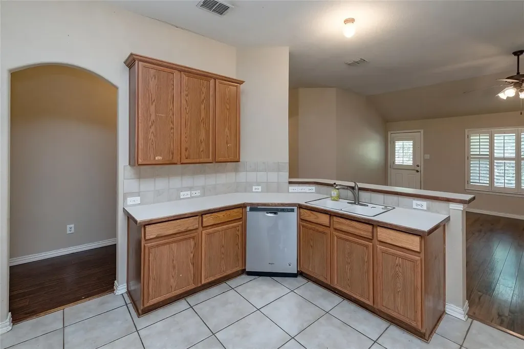 306 Tarpan Trail Celina TX 75009