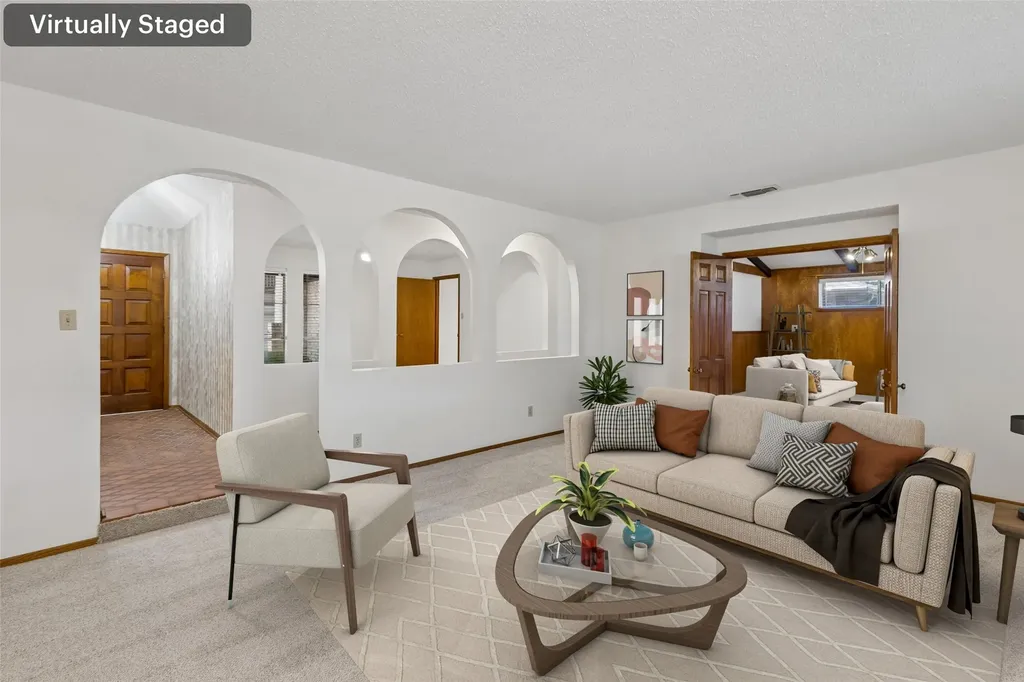 1928 Loma Linda Court Fort Worth TX 76112