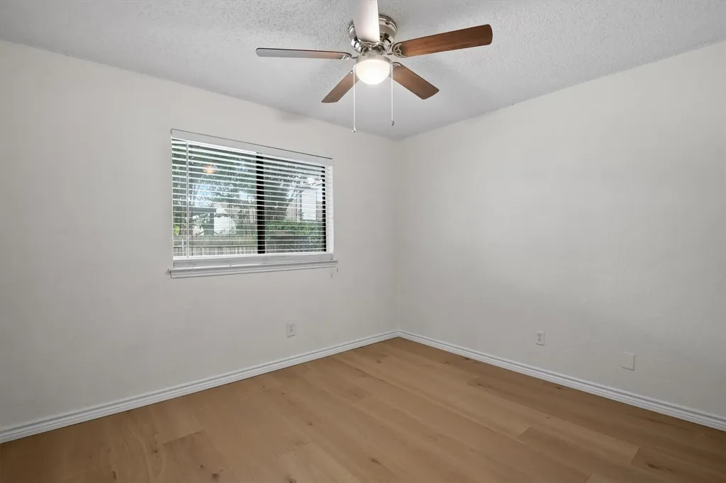 5537 Silver Maple Drive Arlington TX 76018