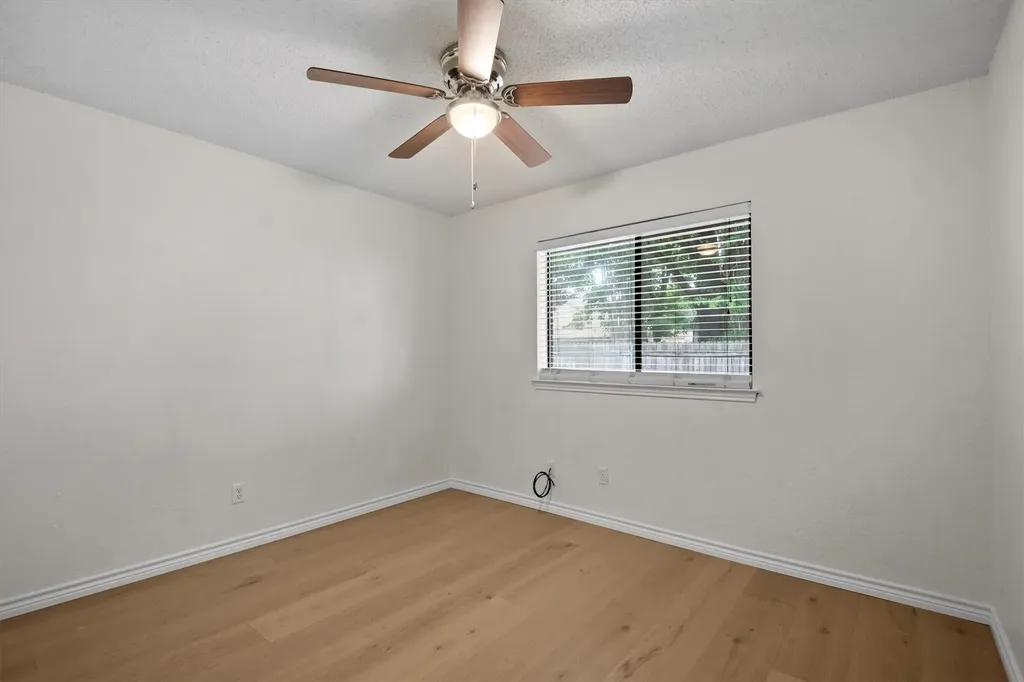 5537 Silver Maple Drive Arlington TX 76018