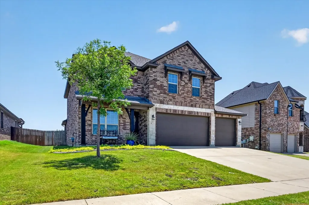 39 S Highland Drive Sanger TX 76266