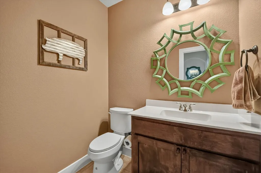 39 S Highland Drive Sanger TX 76266