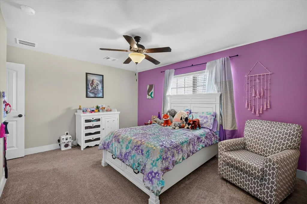 39 S Highland Drive Sanger TX 76266