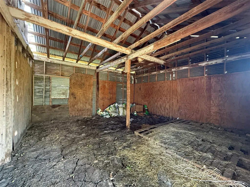 902 Grimes Road Mineral Wells TX 76067