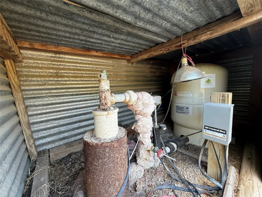 902 Grimes Road Mineral Wells TX 76067