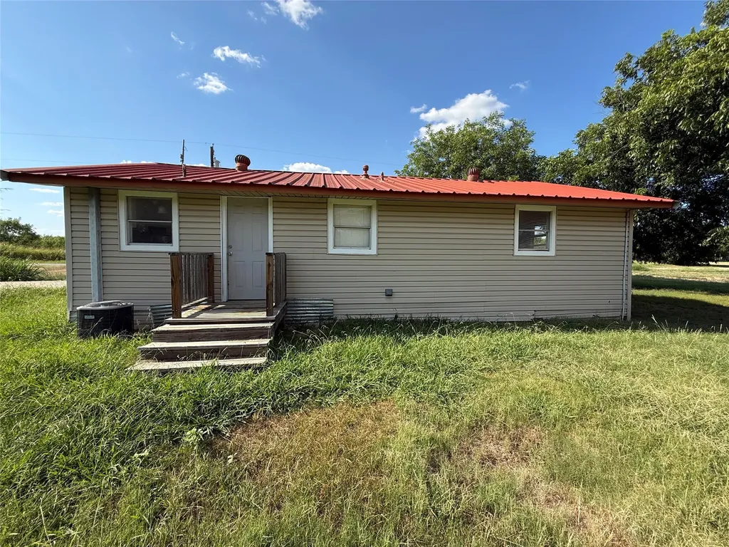 902 Grimes Road Mineral Wells TX 76067