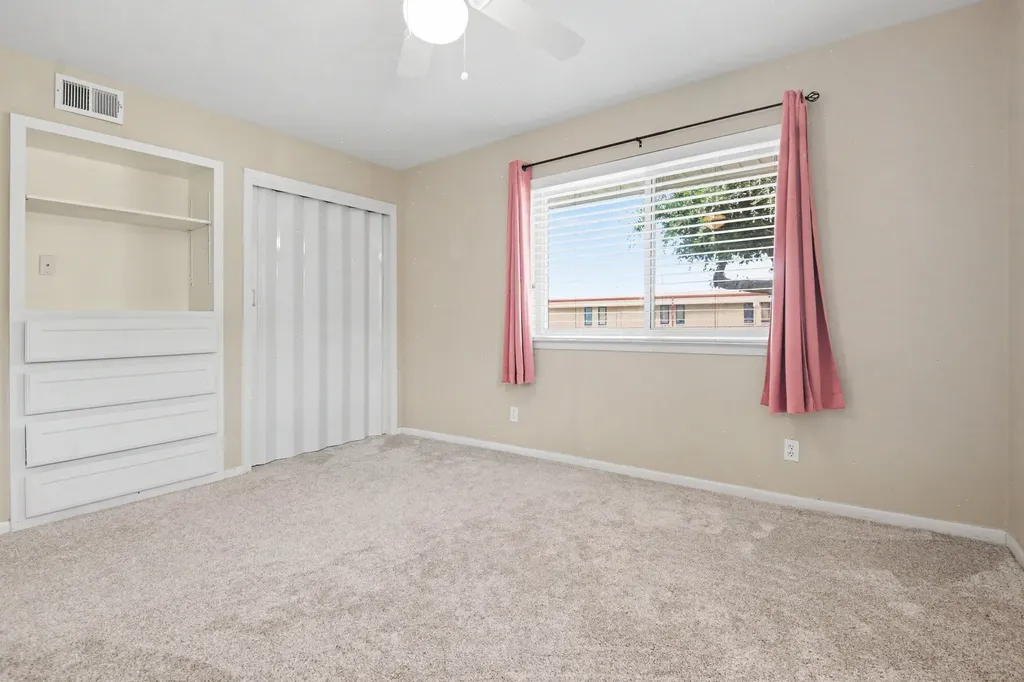 1114 Glouchester Drive Garland TX 75040