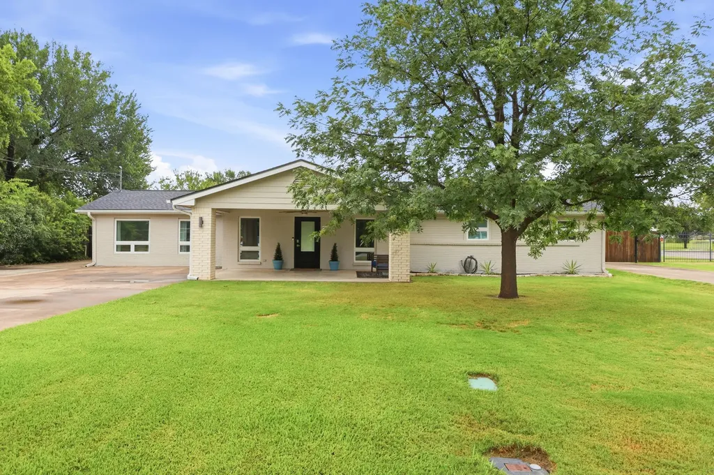 2815 Roosevelt Drive Dalworthington Gardens TX 76016
