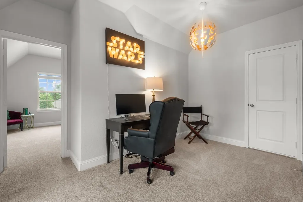 9621 Rosina Trail Fort Worth TX 76126