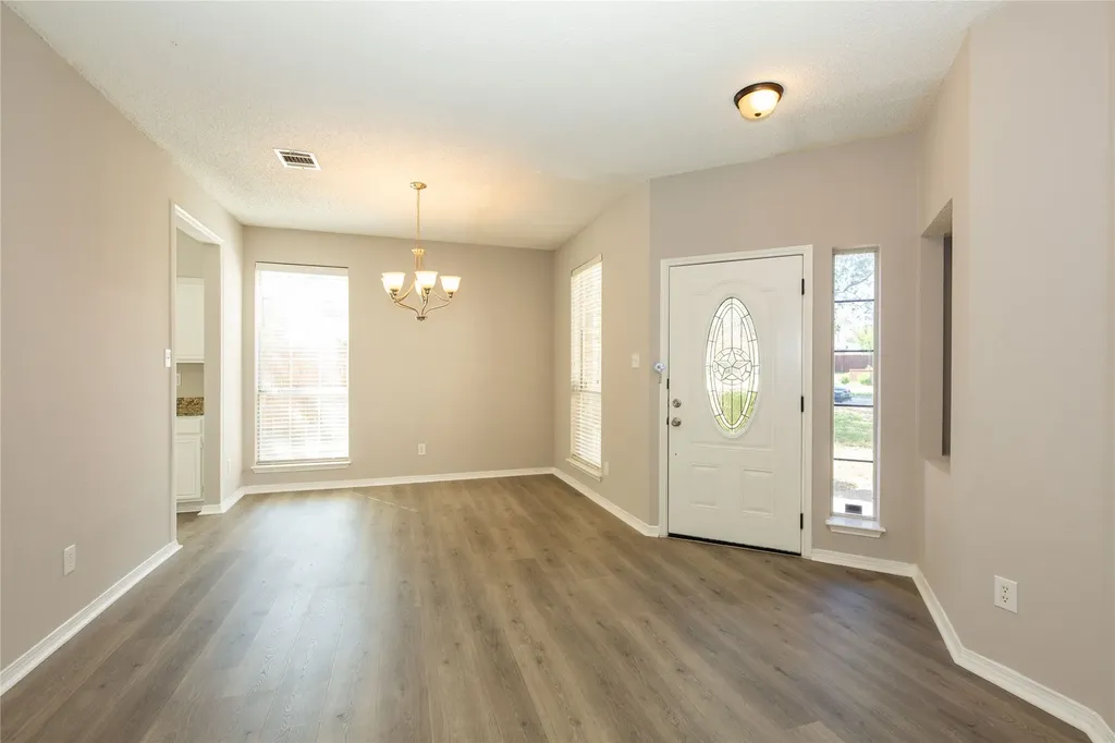 6718 Scarlet Drive Plano TX 75023