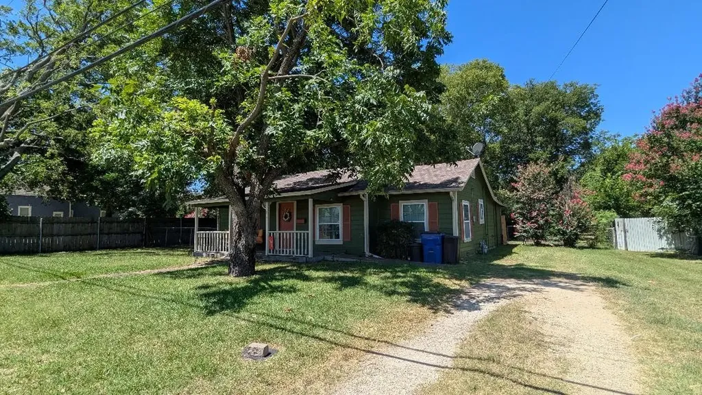 107 Brown Street Mansfield TX 76063