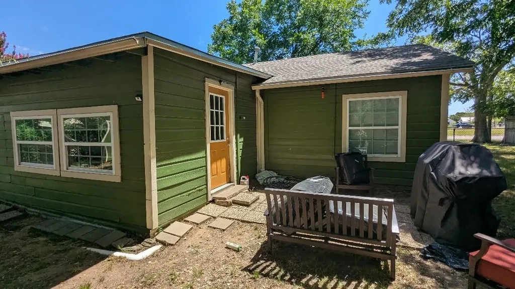 107 Brown Street Mansfield TX 76063
