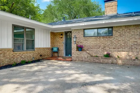 307 Daingerfield Street Naples TX 75568