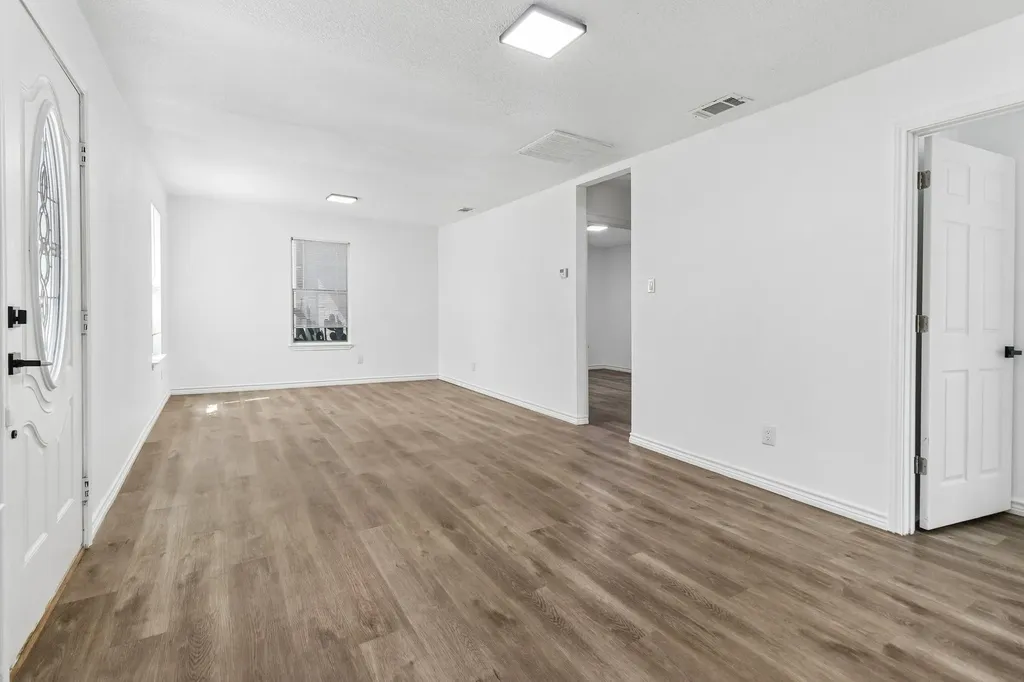 822 Mirike Drive White Settlement TX 76108