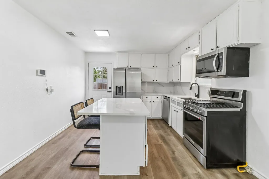 822 Mirike Drive White Settlement TX 76108