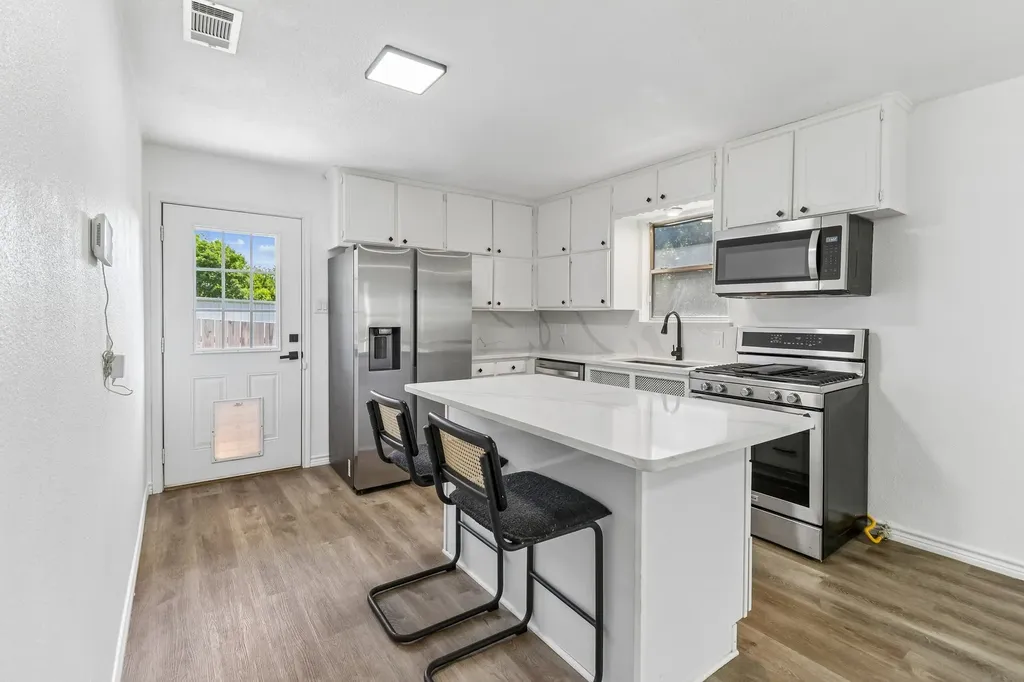 822 Mirike Drive White Settlement TX 76108