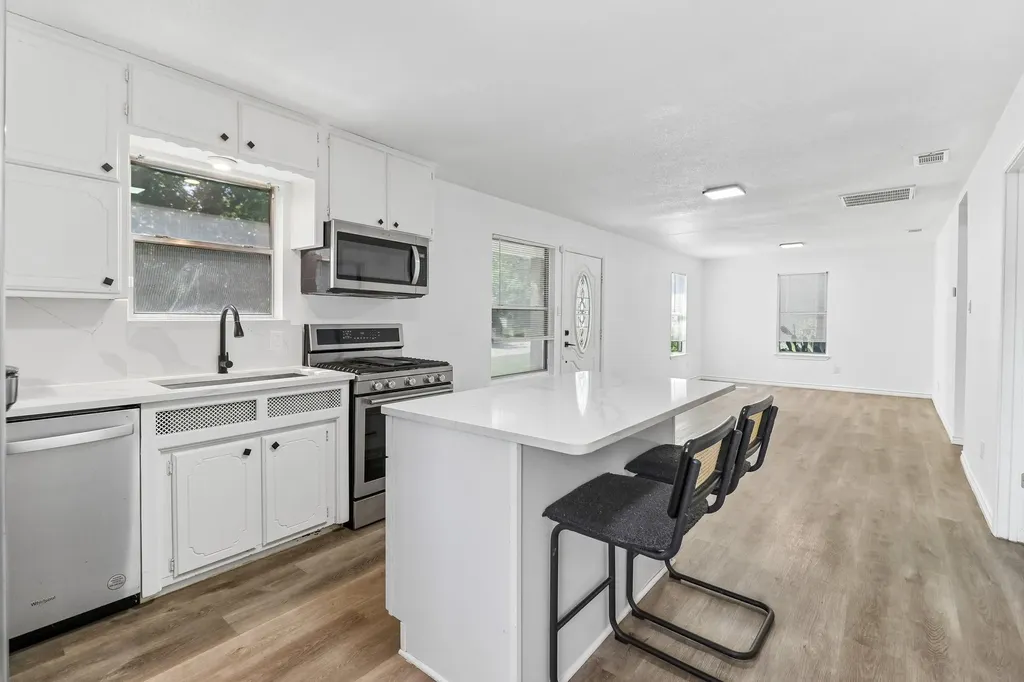 822 Mirike Drive White Settlement TX 76108