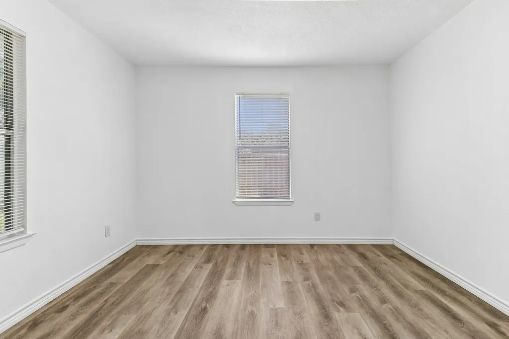 822 Mirike Drive White Settlement TX 76108