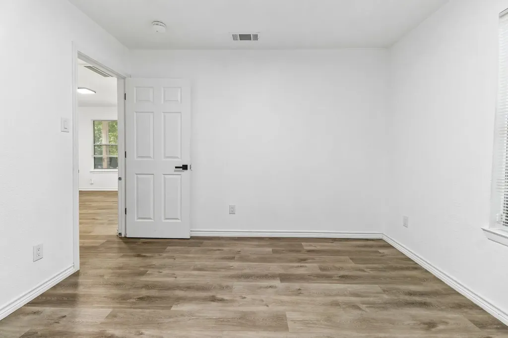 822 Mirike Drive White Settlement TX 76108