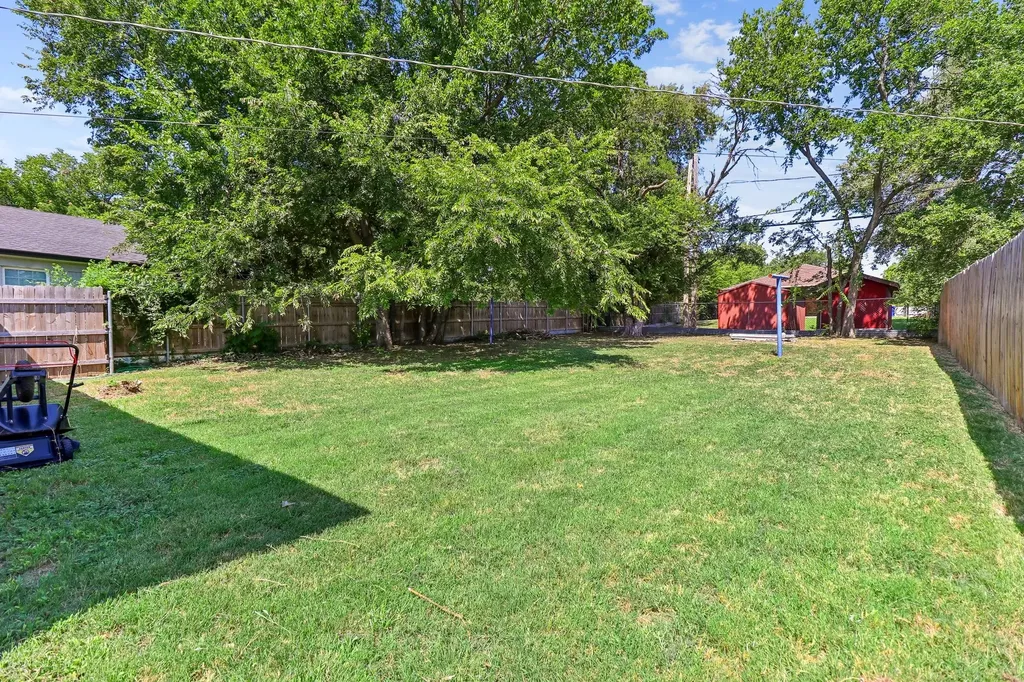 822 Mirike Drive White Settlement TX 76108