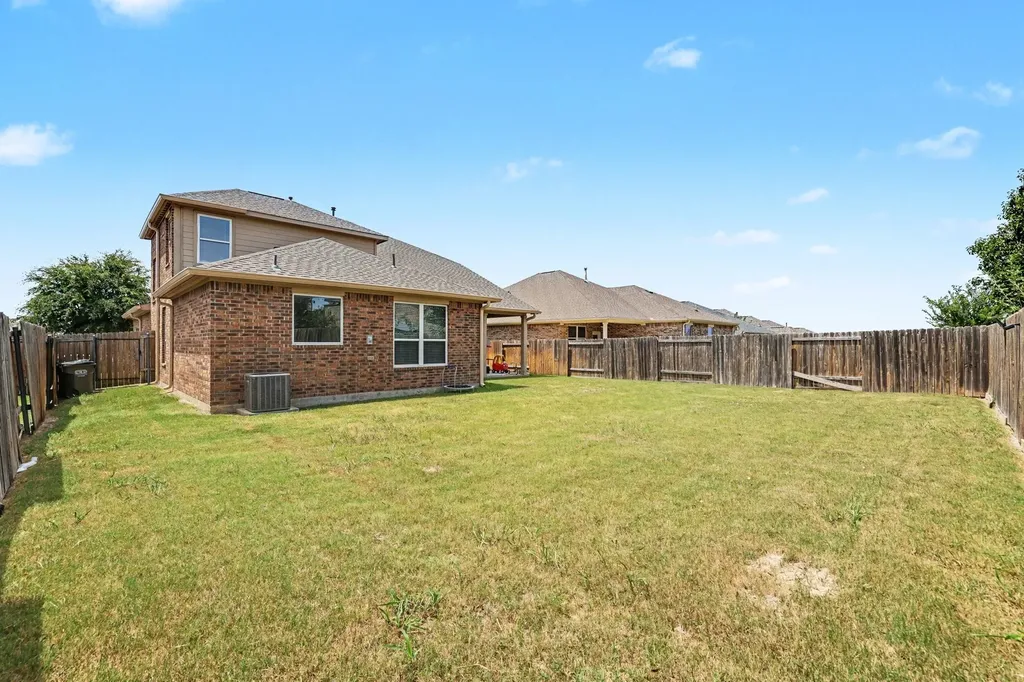 424 Winchester Drive Celina TX 75009