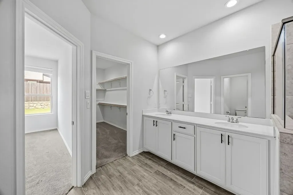 1024 Runnels Lane Aubrey TX 76227