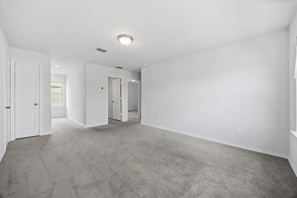 1024 Runnels Lane Aubrey TX 76227