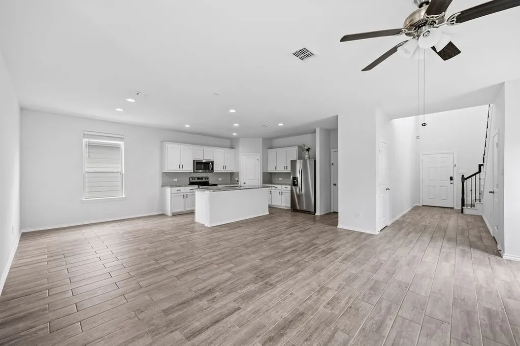 1024 Runnels Lane Aubrey TX 76227