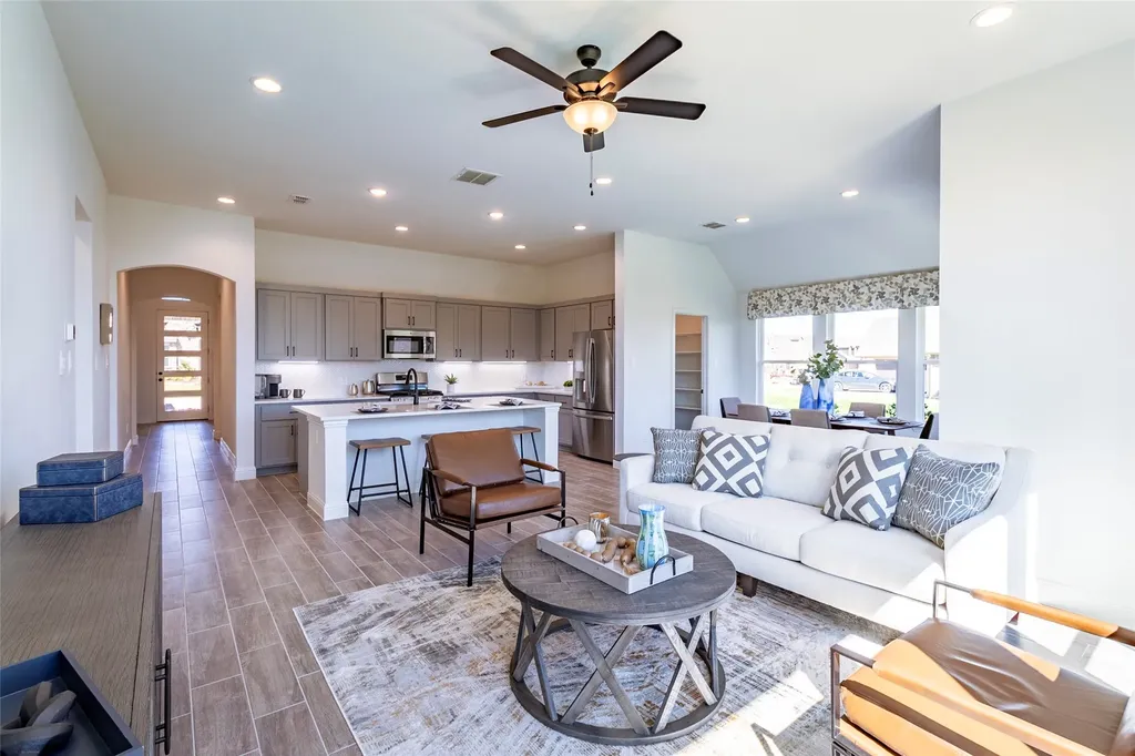 4437 Sweet Clover Lane Fort Worth TX 76036